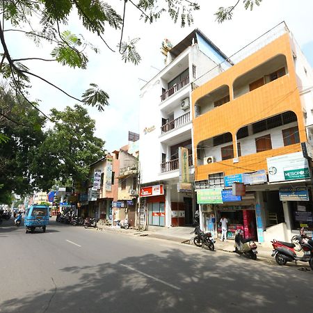 Oyo 094 Bussy St Prakasam Residency Ξενοδοχείο Ποντισερί Εξωτερικό φωτογραφία