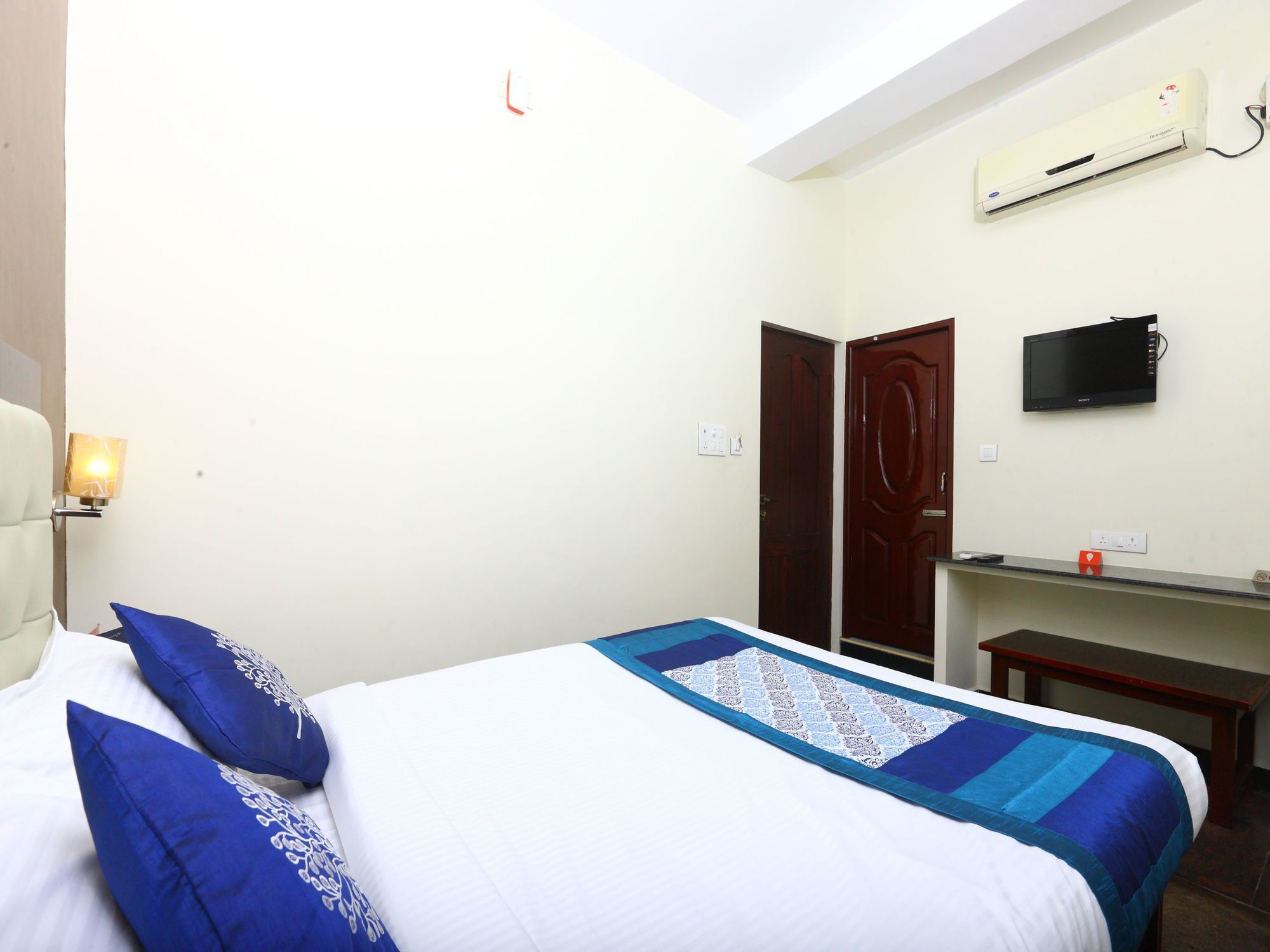 Oyo 094 Bussy St Prakasam Residency Ξενοδοχείο Ποντισερί Εξωτερικό φωτογραφία