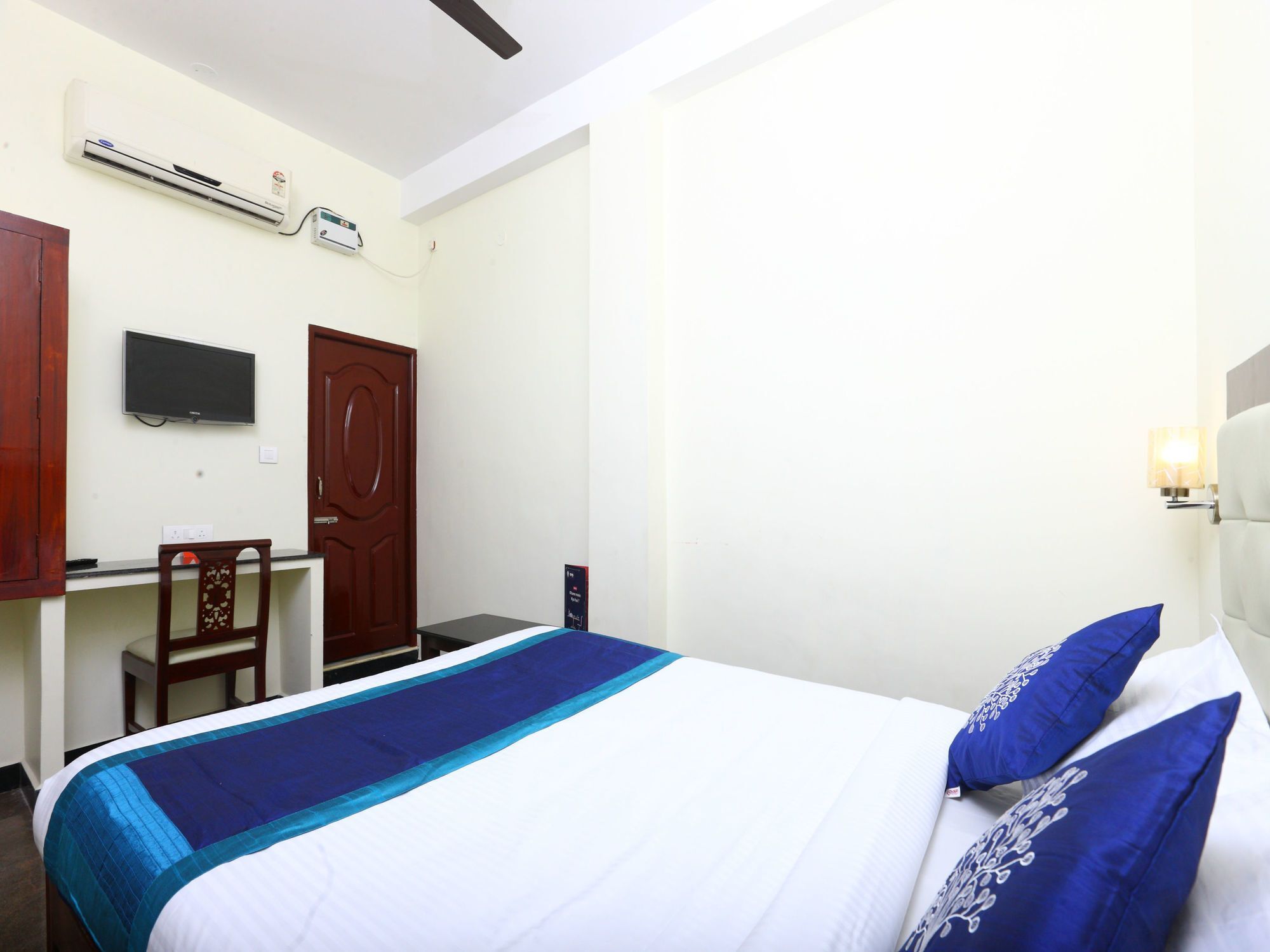 Oyo 094 Bussy St Prakasam Residency Ξενοδοχείο Ποντισερί Εξωτερικό φωτογραφία